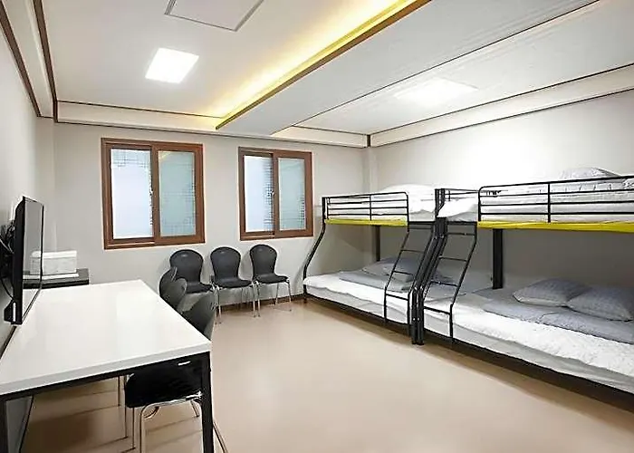 Mozzi 2* Busan