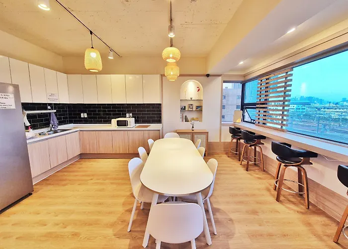 Mozzi Hotel Busan